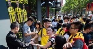 Avec les fans à Shanghai