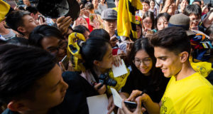 Avec les fans à Shanghai